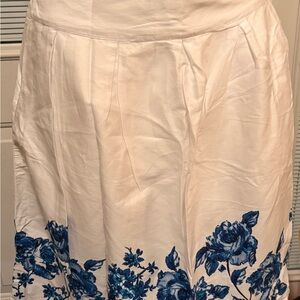 Croft & Barrow Cream Skirt with Blue Floral Design